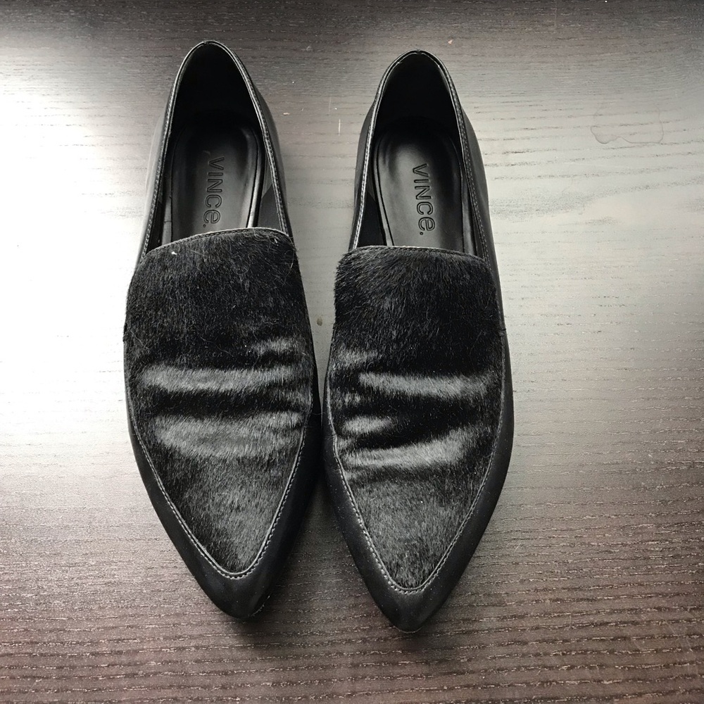 Horse hair pointy toe flat